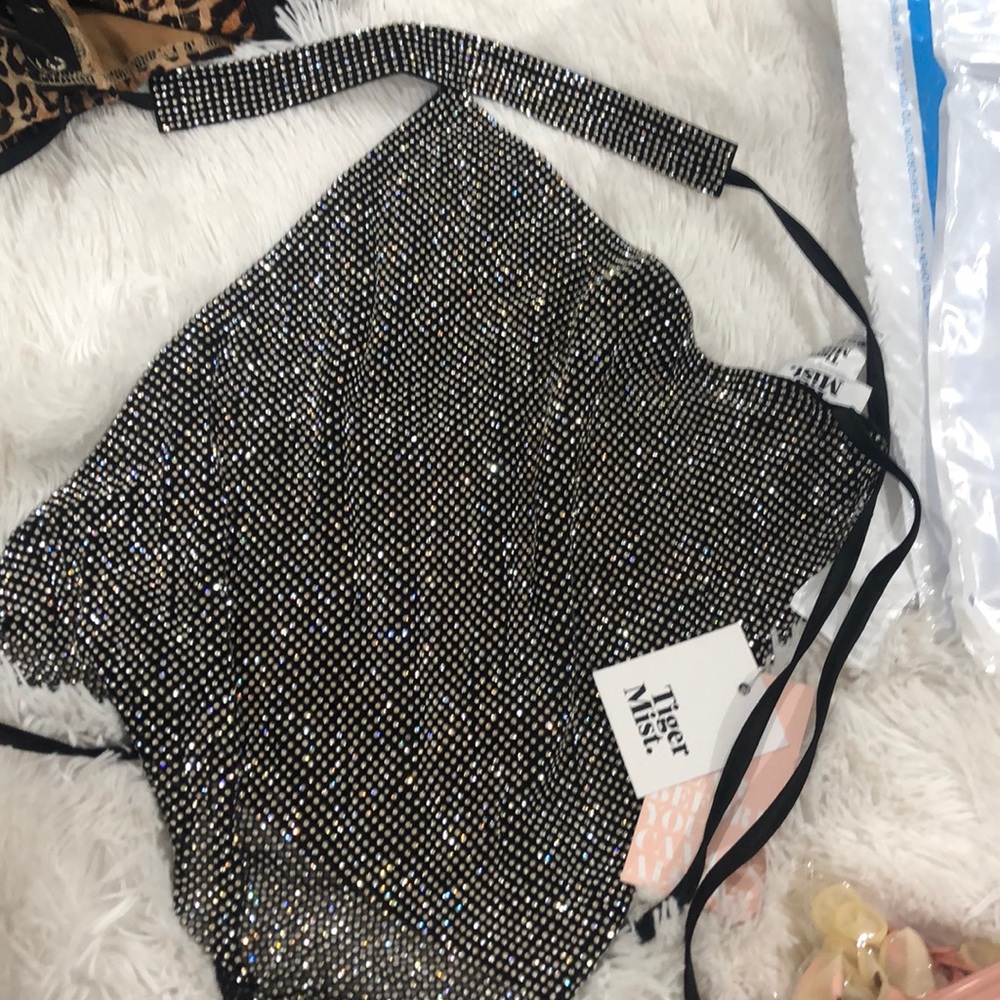 A wonderful new top from tiger mist !